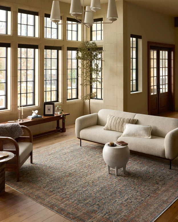 Heritage HER-12 Blue / Rust Area Rug