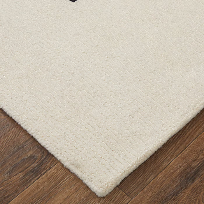 Maguire 8899F Ivory Gray Area Rug