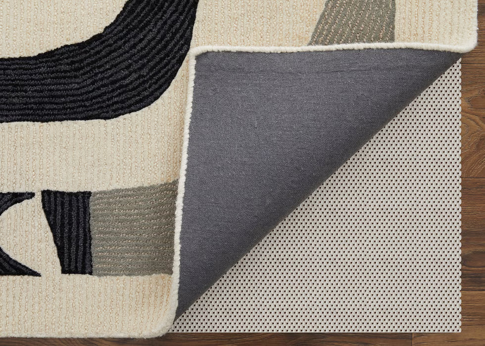 Maguire MGR8905F Ivory/Black Area Rug